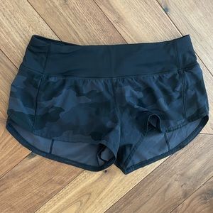 Lululemon Speed Up Low-Rise Lined Short 2.5"